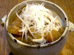 藤沢の老舗居酒屋久昇の牛筋の旨煮