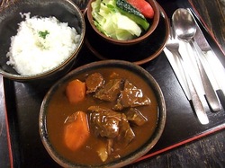 ビーフシチューで有名な北鎌倉去来庵のビーフシチューセット