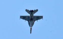 厚木基地米軍機スーパーホーネット