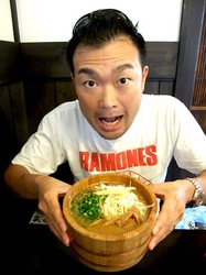 鯵ラーメンの小田原の鯵壱北條の鯵醤油ラーメン大盛り