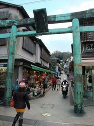江ノ島商店街弁財天仲見世通り