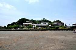 �]�m���̃g���{�����ۂŊ������ɊC�݂ƒn������