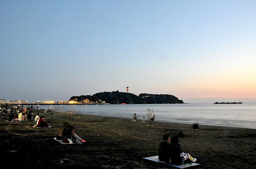 ふじさわ江の島花火大会2014の海岸からの花火