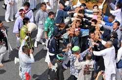 藤沢市民まつり2013の湘南神輿パレード