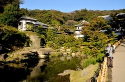 北鎌倉の紅葉散策円覚寺の妙香池