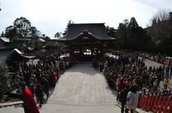 鶴岡八幡宮節分祭の舞殿