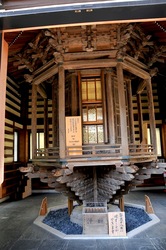 鎌倉長谷寺のパワースポット輪蔵（まわり堂）
