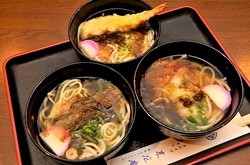 五島列島のグルメ情報福江島末広亭の五島うどん