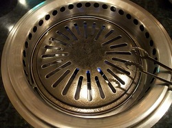 藤沢市善行の焼き肉松の実の無縁ロースター