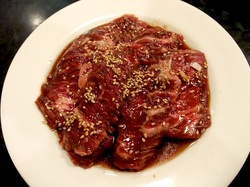 藤沢市善行の焼き肉松の実のカルビ