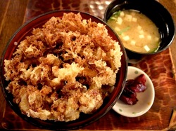 藤沢市善行のそば処名古屋のミニかき揚げ丼