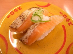スシロー藤沢大庭店@善行の焼とろサーモントラウト