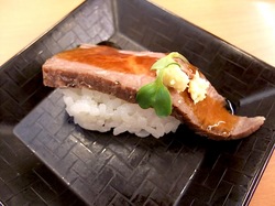 スシロー藤沢大庭店@善行の黒毛和牛ローストビーフ